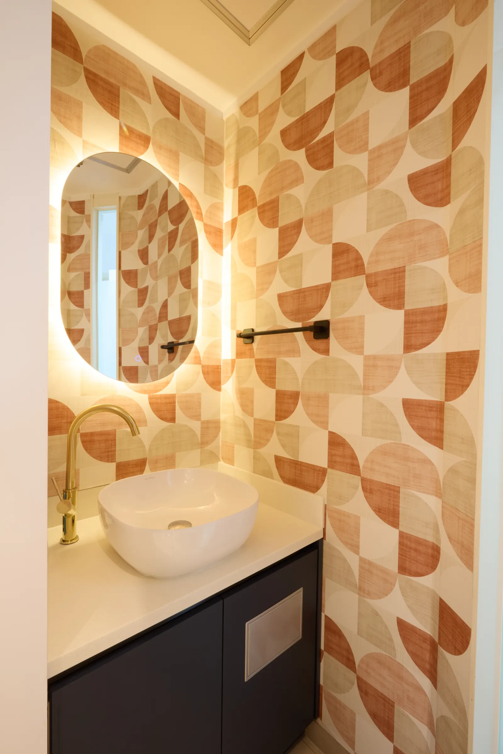 Powder room